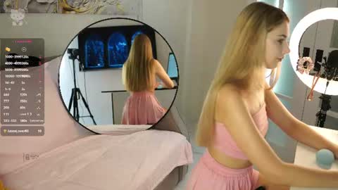 lovelygracee online show from June 2026 02:41:02 PM