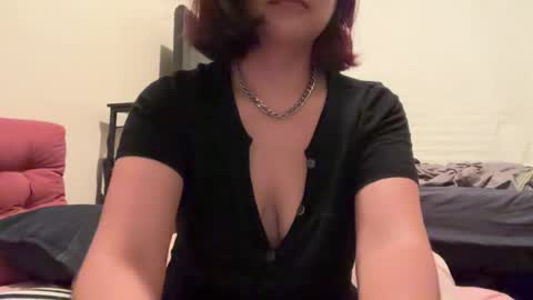 lovelykatiebabe online show from July 2026 02:42:01 AM