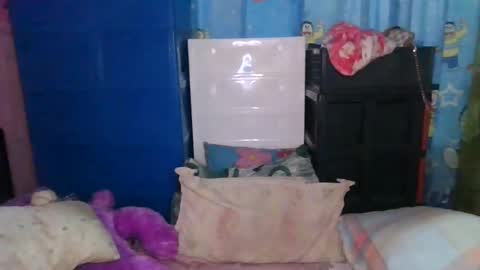 LocwlyLSYlYNXXX online show from February 2025 09:10:01 AM