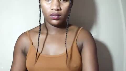 Snapshot of lovelylarra chatting on May 2026 09:36:01 AM lovelylarra online show from May 2026 09:36:01 AM