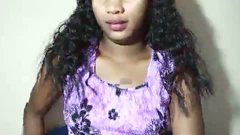 Snapshot of lovelylarra chatting on May 2026 08:10:02 AM lovelylarra online show from May 2026 08:10:02 AM