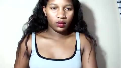 lovelylarra online show from June 2026 06:24:02 PM