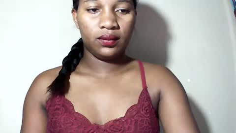lovelylarra online show from July 2026 06:41:02 AM