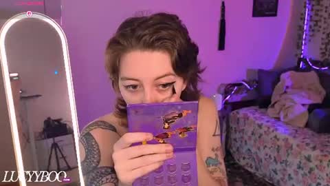 lovelylittlelucyy online show from July 2026 11:12:01 PM