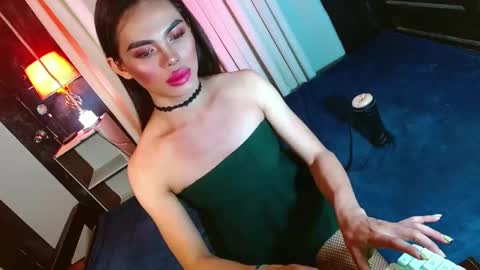 Snapshot of lovelymiss_shyna11 chatting on February 2025 03:36:02 AM lovelymiss_shyna11 online show from February 2025 03:36:02 AM