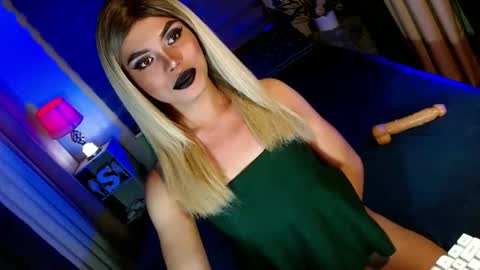 Snapshot of lovelymiss_shyna11 chatting on September 2025 11:04:02 AM lovelymiss_shyna11 online show from September 2025 11:04:02 AM