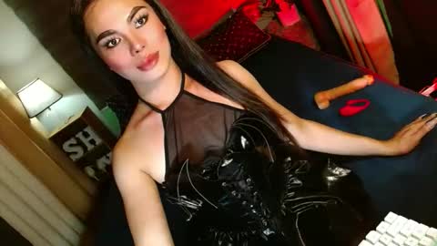 Snapshot of lovelymiss_shyna11 chatting on November 2025 09:42:02 AM lovelymiss_shyna11 online show from November 2025 09:42:02 AM