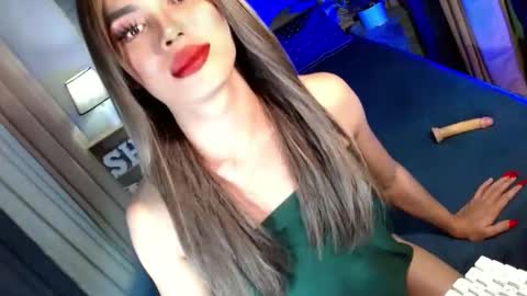 Snapshot of lovelymiss_shyna11 chatting on January 2026 05:18:01 PM lovelymiss_shyna11 online show from January 2026 05:18:01 PM