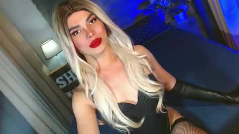 Snapshot of lovelymiss_shyna11 chatting on January 2026 10:42:02 AM lovelymiss_shyna11 online show from January 2026 10:42:02 AM