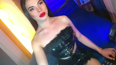 Snapshot of lovelymiss_shyna11 chatting on March 2026 07:45:01 AM lovelymiss_shyna11 online show from March 2026 07:45:01 AM