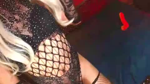 lovelymiss_shyna11 online show from May 2026 03:42:02 PM