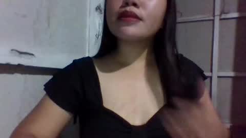 Snapshot of lovelymocha27 chatting on September 2025 10:27:01 AM lovelymocha27s online show from September 2025 10:27:01 AM