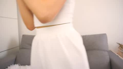 kim online show from February 2025 12:13:02 PM