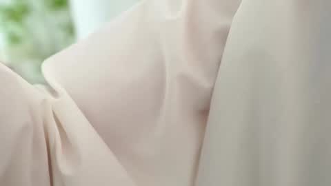 kim online show from March 2026 10:44:01 AM