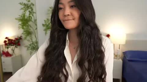 kim online show from June 2026 10:59:02 AM