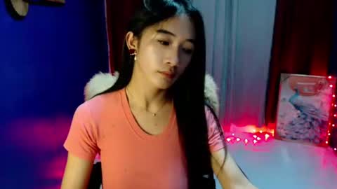 Snapshot of lovelypetite143 chatting on April 2026 06:10:01 PM lovelypetite143 online show from April 2026 06:10:01 PM