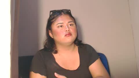 Snapshot of lovelypinaychubsx chatting on December 2024 08:47:02 PM lovely online show from December 2024 08:47:02 PM