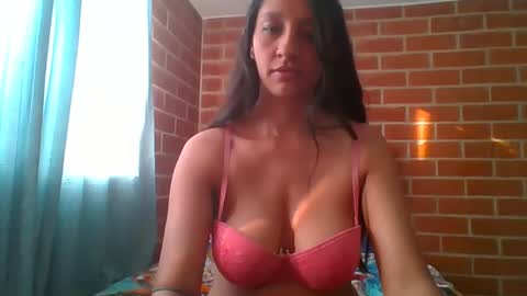 Snapshot of lovelysexxx_ chatting on January 2025 09:25:02 PM Tiffany online show from January 2025 09:25:02 PM