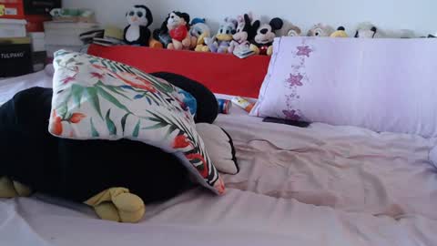 lovelywoman23 online show from July 2026 05:43:02 AM