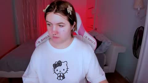 Snapshot of lovelyy_julia chatting on February 2026 02:10:01 AM Julia online show from February 2026 02:10:01 AM