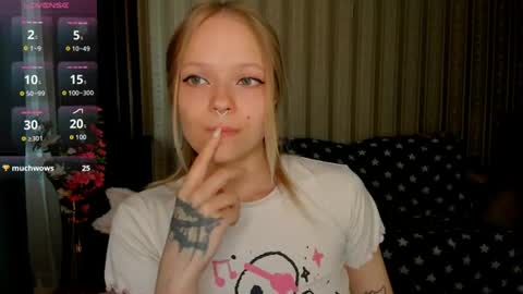 lovemelulu online show from July 2026 09:36:02 AM