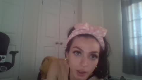 Snapshot of lovemonica882 chatting on September 2025 10:22:01 PM lovemonica882 online show from September 2025 10:22:01 PM