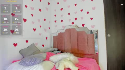 L O V E  online show from February 2025 11:38:02 AM