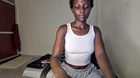 Snapshot of lovergirl2003 chatting on January 2025 07:08:01 PM Kate online show from January 2025 07:08:01 PM