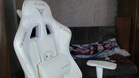 lovers613228 online show from February 2026 01:09:02 PM