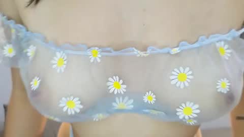 Snapshot of lovers_clover_x chatting on March 2026 01:41:02 AM Lovers Clover X online show from March 2026 01:41:02 AM