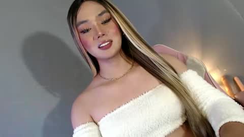 lovers moon22 online show from February 2025 03:22:01 AM