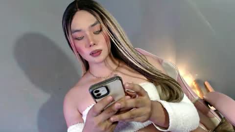 lovers moon22 online show from February 2025 01:53:01 AM