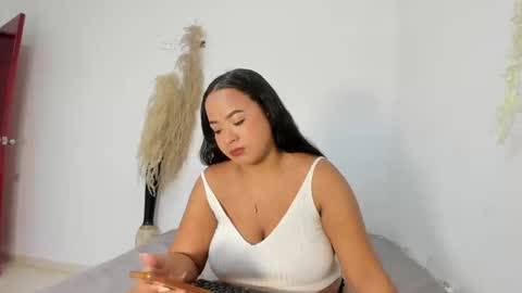Snapshot of lovers_nymphomaniacs chatting on March 2025 03:18:01 PM Xander Sofia online show from March 2025 03:18:01 PM