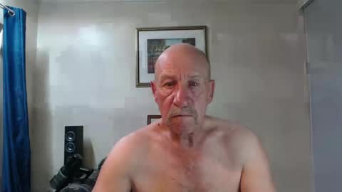 Snapshot of lovesblackazz chatting on December 2024 11:15:01 AM Lovesblackazz online show from December 2024 11:15:01 AM