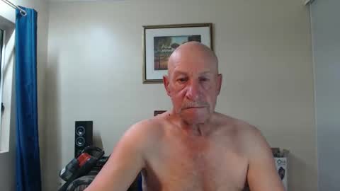 Snapshot of lovesblackazz chatting on January 2025 11:07:02 PM Lovesblackazz online show from January 2025 11:07:02 PM