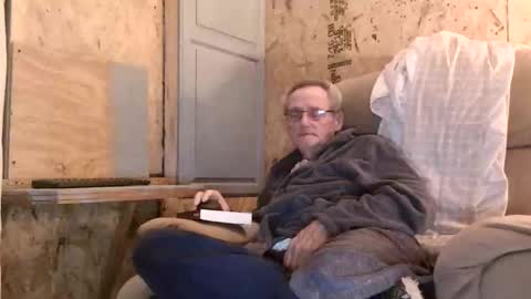 Snapshot of lovesex6565 chatting on November 2025 11:53:01 AM just here to have fun and cum online show from November 2025 11:53:01 AM