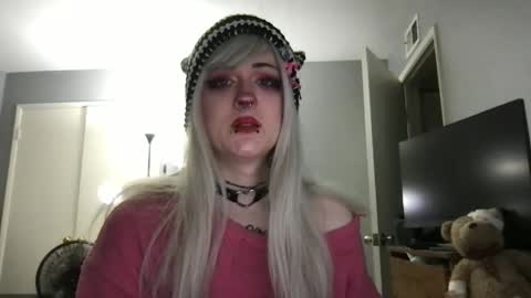 lovesickcassie online show from May 2026 10:40:02 PM