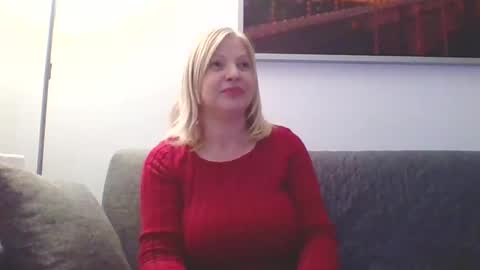 Marlyn online show from January 2025 09:25:01 PM