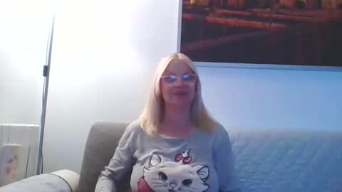 Marlyn online show from February 2026 09:52:01 PM
