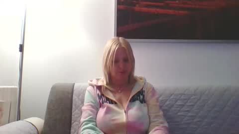 Marlyn online show from February 2026 11:26:01 PM