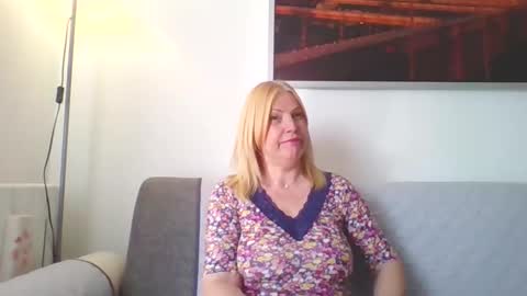 Marlyn online show from May 2026 01:10:02 PM