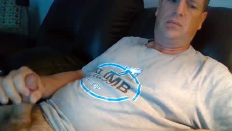 Snapshot of lovetocum37 chatting on September 2025 03:46:02 PM lovetocum37 online show from September 2025 03:46:02 PM