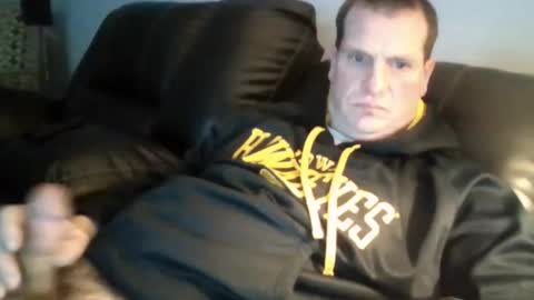 Snapshot of lovetocum37 chatting on December 2025 04:54:01 AM lovetocum37 online show from December 2025 04:54:01 AM