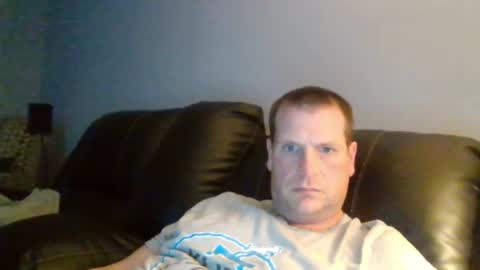 Snapshot of lovetocum37 chatting on March 2026 12:22:02 AM lovetocum37 online show from March 2026 12:22:02 AM