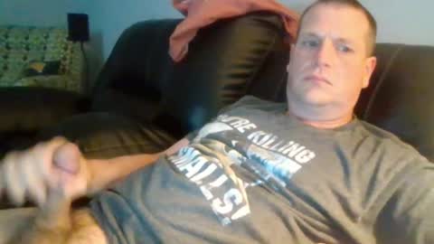 Snapshot of lovetocum37 chatting on May 2026 02:38:01 AM lovetocum37 online show from May 2026 02:38:01 AM