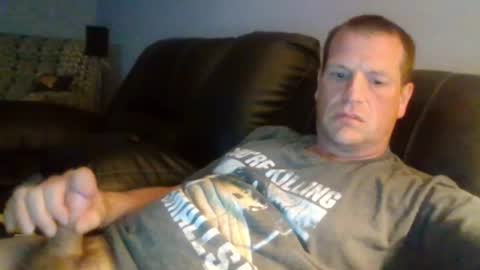 Snapshot of lovetocum37 chatting on May 2026 02:07:02 AM lovetocum37 online show from May 2026 02:07:02 AM
