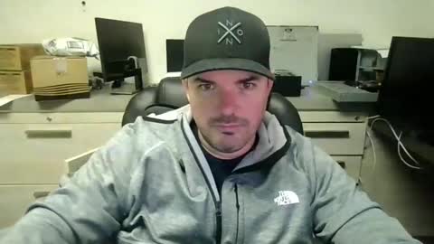 Snapshot of lovetofps chatting on December 2024 07:43:02 PM Love2Game online show from December 2024 07:43:02 PM