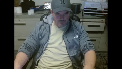 Love2Game online show from May 2026 02:51:01 AM
