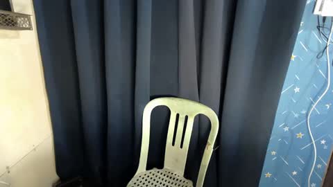 Snapshot of lovetosuckxox chatting on February 2025 03:21:02 PM lovetosuckxox online show from February 2025 03:21:02 PM