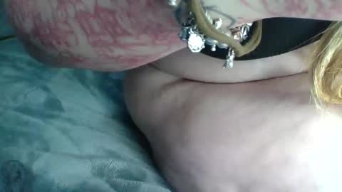 lovetubes101 online show from November 2025 01:04:01 AM